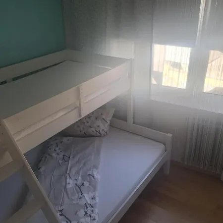 בית הארחה Gaestehaus Metropolitan רוסט